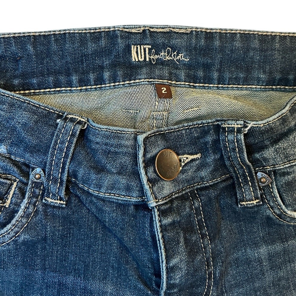 ✨SOLD✨KUT FROM THE KLOTH Women’s 2 Bootcut Mid Rise Jeans - Picture 4 of 14